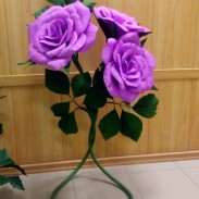 Розы фиолетовые 3 бутона - Секонд хенд магазин  "Happy Second" Екатеринбург